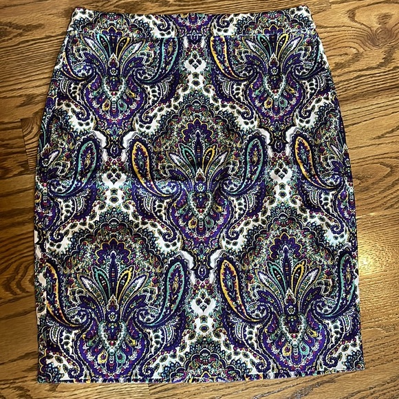NWT J. Crew No.2 Paisley Pencil Skirt - Picture 2 of 6